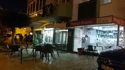 Narcisus - Flores E Plantas, Florista em Linda a Velha