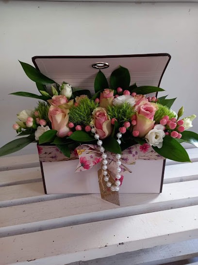 Romântica Flores, Florista em Minde