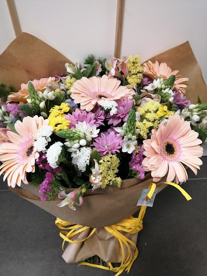 Susy Flowers, Florista em Campo Maior